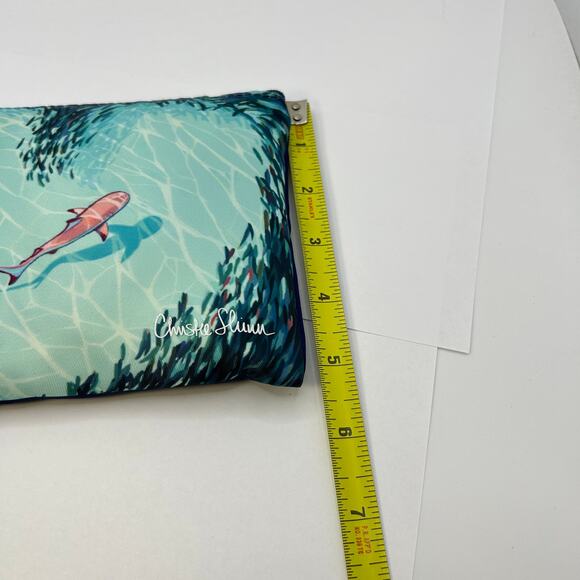 United Airlines HAWAII Christie Shinn Travel Amenity Kit "Teamwork" Pink Sharks - Picture 9 of 9